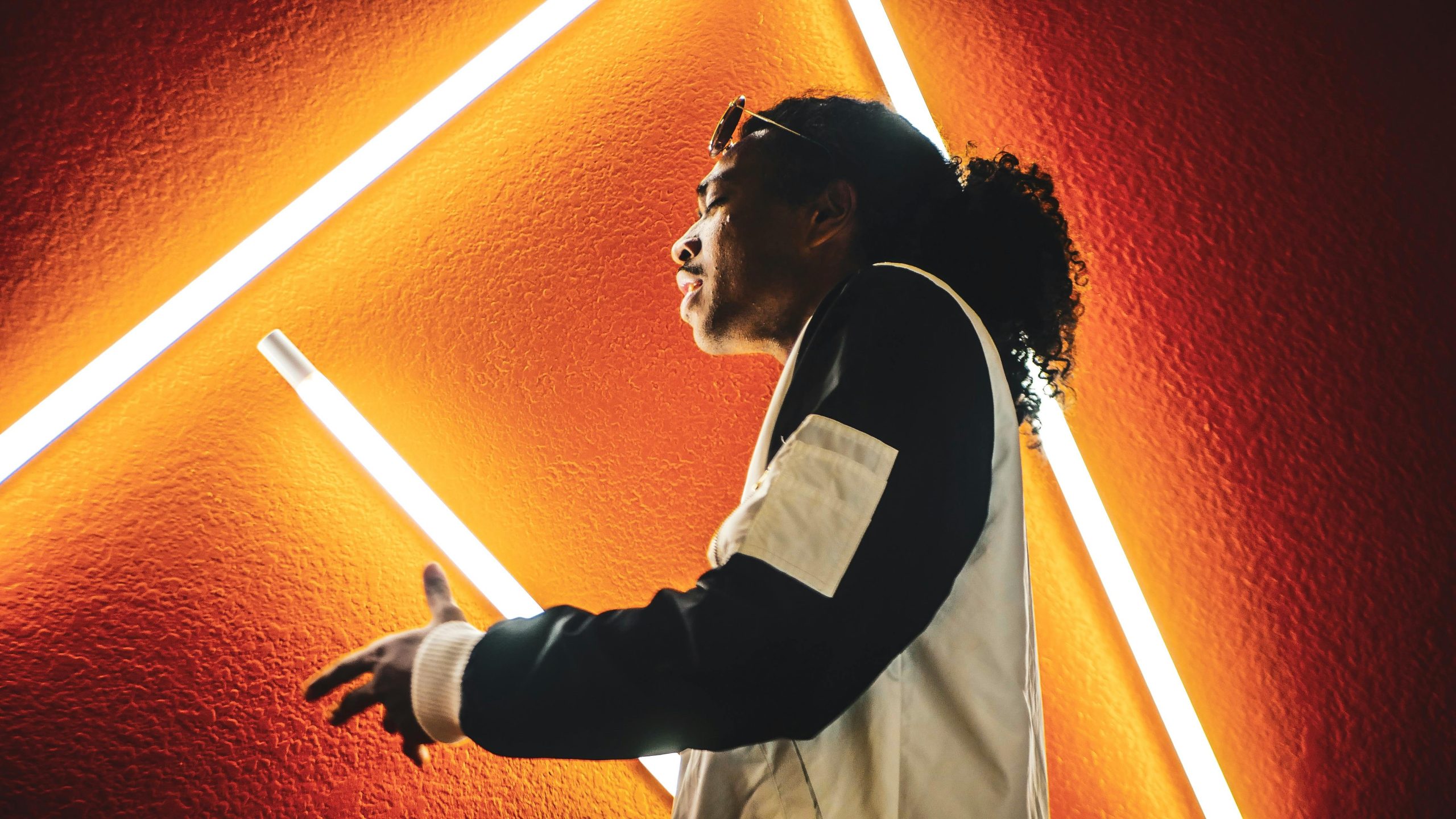 „Harry’s House” Harry’ego Stylesa – ciepły, intymny pop